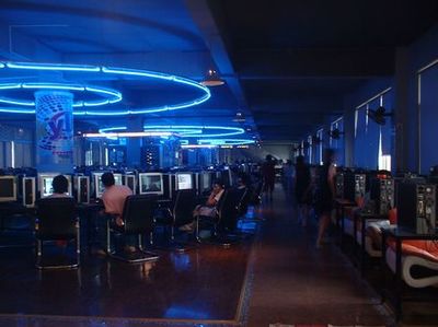 聯眾游戲CEO談網吧的未來:用戶還有需求 變則通