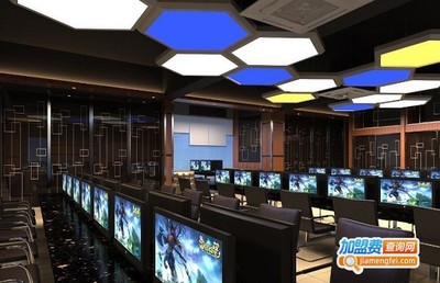 愛書人網吧加盟費需要多少?開愛書人網吧店投資13.15萬元助你收入大福增加!