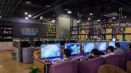 美女網管:有3個習慣的人,人品也好不到哪里去!