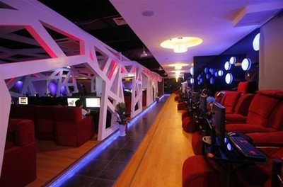 深耕網吧市場 AMD推出第三季度網吧支持方案