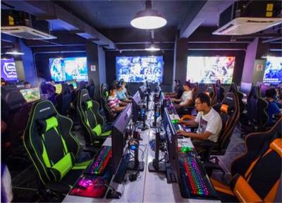 LOL:網吧環境越來越好,游戲卻越來越少,誰還記得圣安地列斯?