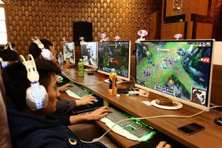 10個游戲迷至少有8個選擇去網吧,其中90后群體占比70 以上